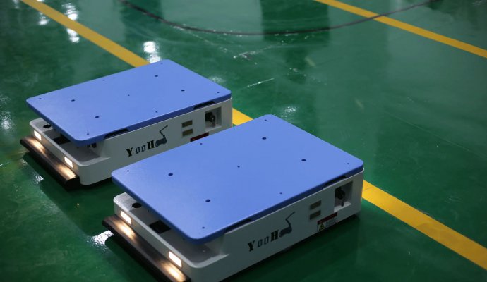 AGV將倉(cāng)儲(chǔ)和物流合二為一（無(wú)線充電）