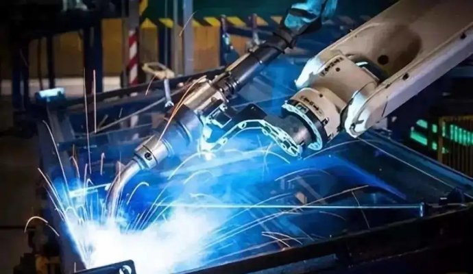 盤(pán)點(diǎn)哪些機(jī)器人正值壯年（無(wú)線充電）