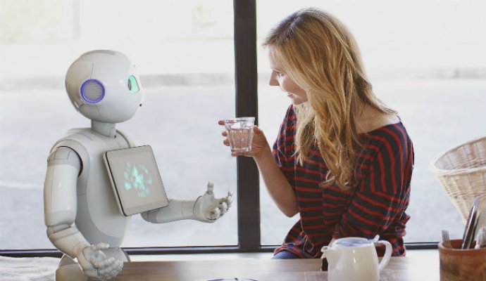 智能服務(wù)機器人被賦予情感后會如何工作（一）（無線充電）