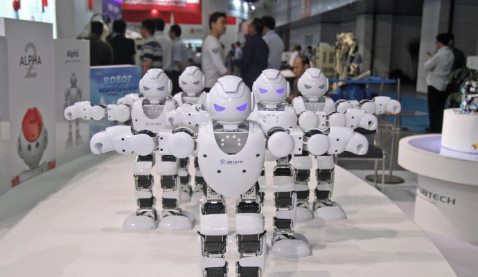 智能決定了智能機器人的發(fā)展（一）（無線充電）