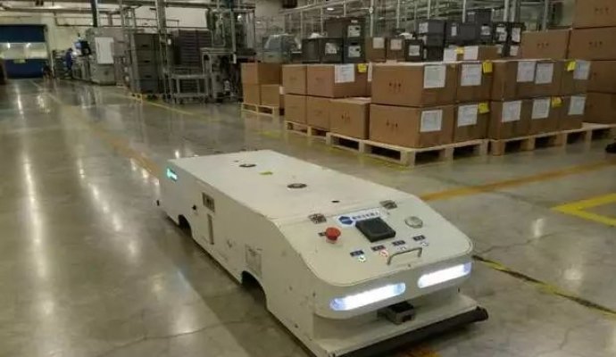 磁導(dǎo)航傳感器在AGV小車中的應(yīng)用分析（無線充電）