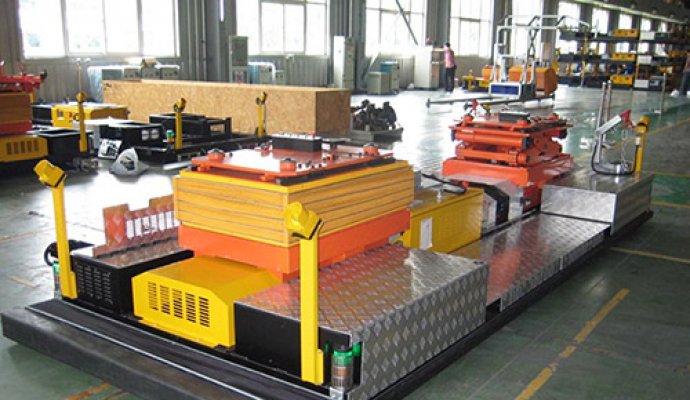 智能移動機器人iAGV在汽車零部件車間的應用（二）（無線充電）