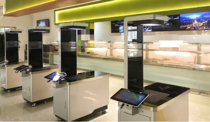 人工智能對智能機(jī)器人的主要意義（無線充電）