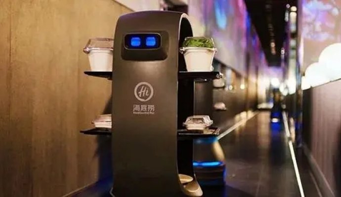 智慧餐廳時(shí)代餐飲與科技的深度融合（無線充電）