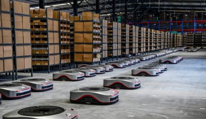 AGV小車的獨特性和優(yōu)越性（無線充電）