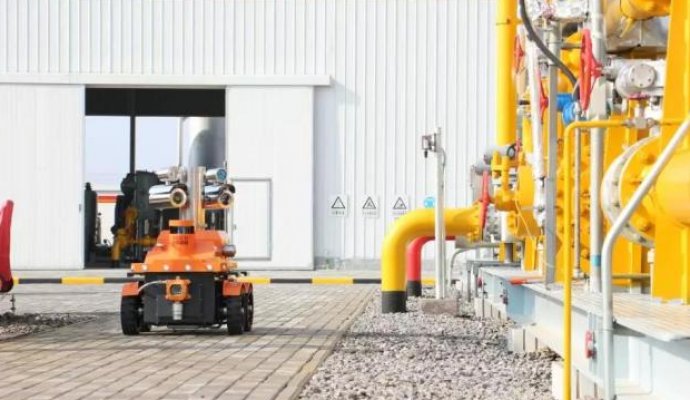 防爆石化巡檢智能機器人有什么作用？（無線充電）