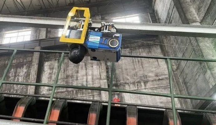 煤礦巡檢機(jī)器人無(wú)線充電解決方案（防爆無(wú)線充電）